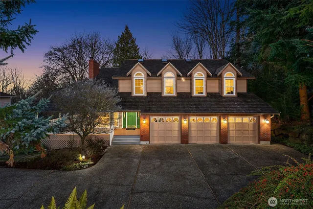 $2,475,000 | 4764 155th Place Southeast, Bellevue, WA 98006