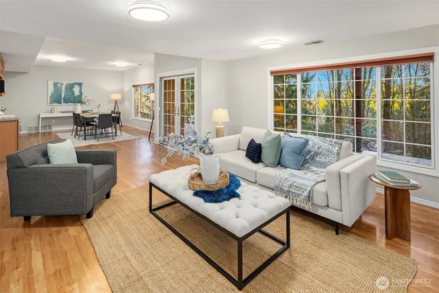 $2,475,000 | 4764 155th Place Southeast, Bellevue, WA 98006