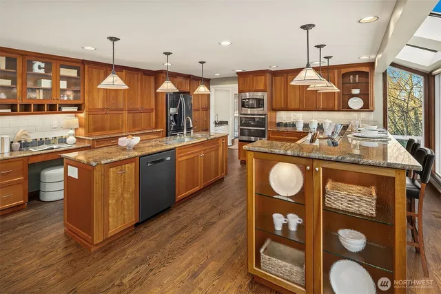 $2,475,000 | 4764 155th Place Southeast, Bellevue, WA 98006