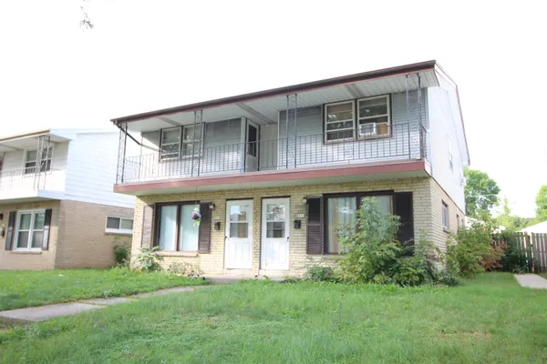 $220,000 | 8569 West Appleton Avenue, Unit 8571, Milwaukee, WI 53225