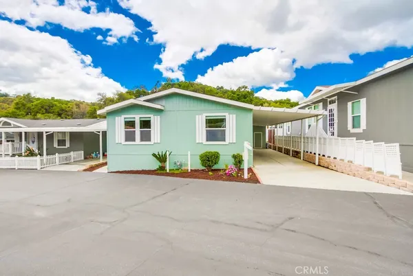 $299,900 | 3909 Reche Road, Unit 185, Fallbrook, CA 92028