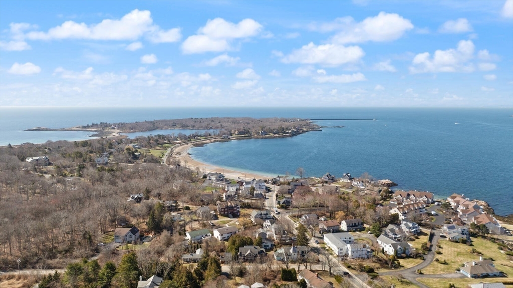 5 Grapevine Road Gloucester, MA 01930 - Photo 11 of 21