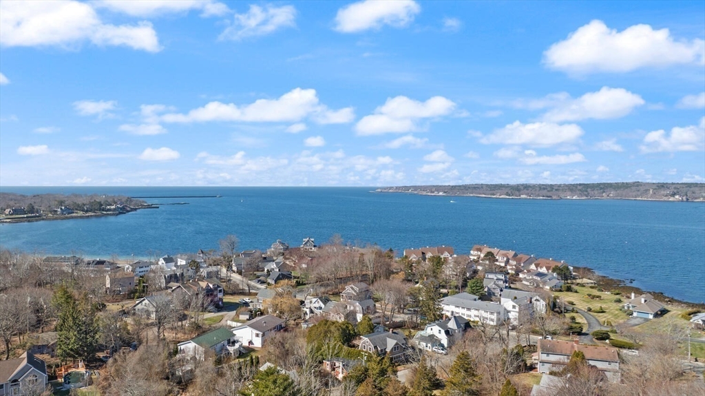 5 Grapevine Road Gloucester, MA 01930 - Photo 8 of 21