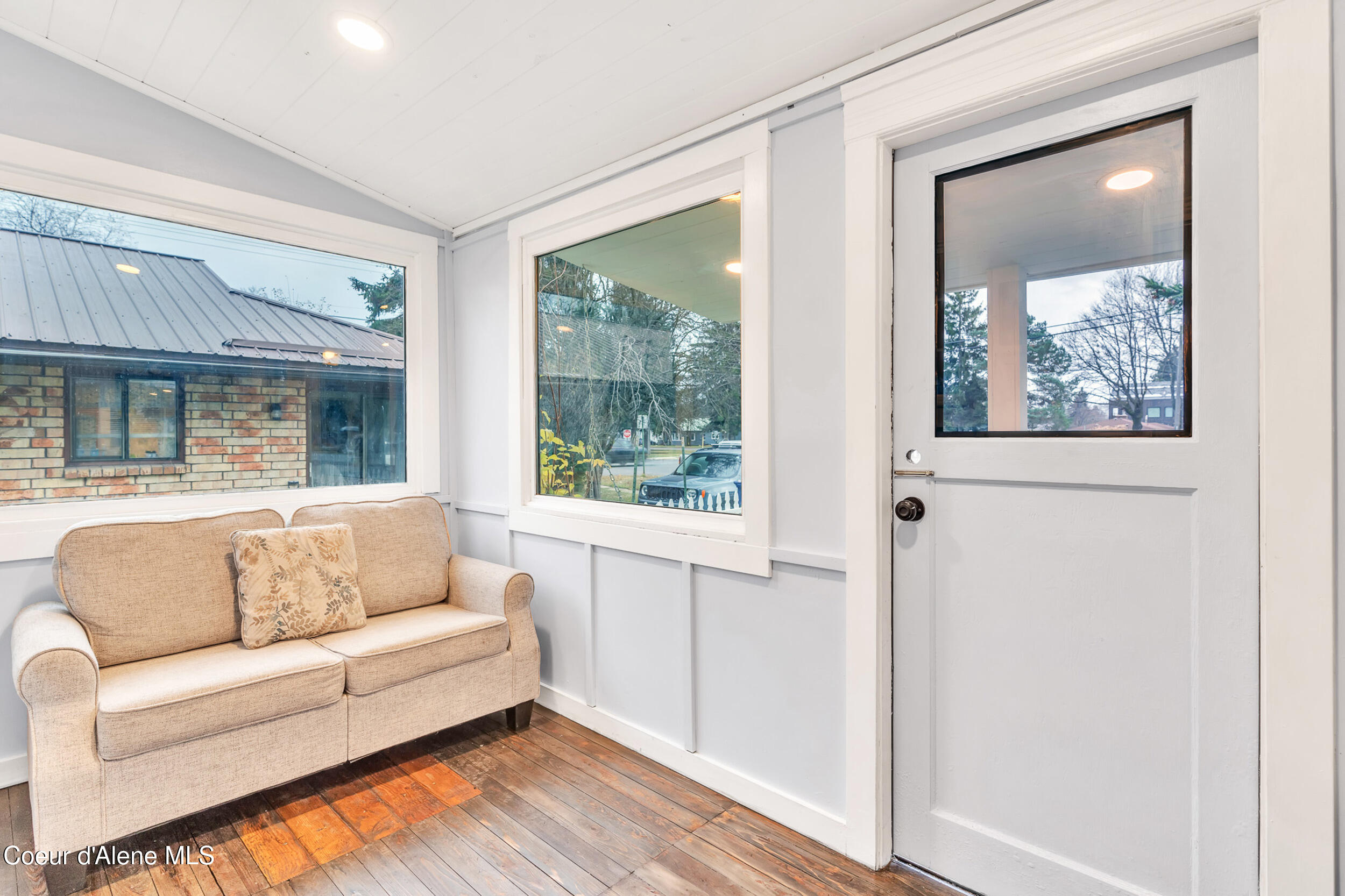 706 Main Street Sandpoint, ID 83864 - Photo 8 of 32 706 Main St.