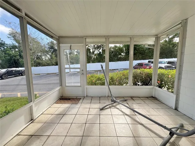 $1,350 | 1550 11th Street Northeast, Unit E2, Winter Haven, FL 33881