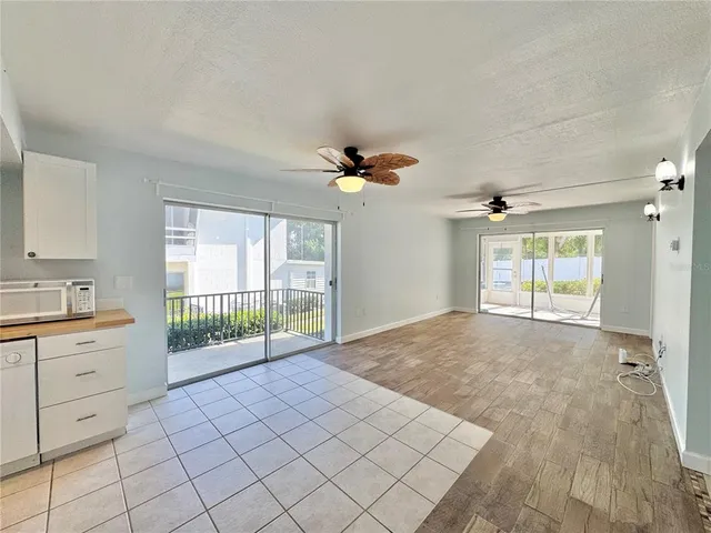 $1,350 | 1550 11th Street Northeast, Unit E2, Winter Haven, FL 33881