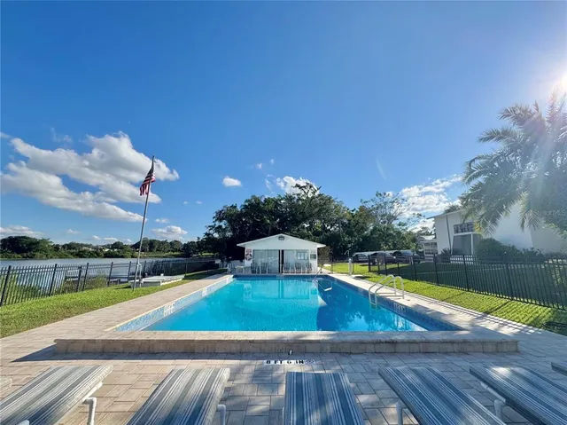 $1,350 | 1550 11th Street Northeast, Unit E2, Winter Haven, FL 33881