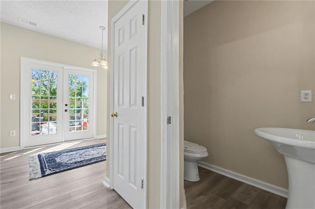 3604 Ginnis Road, Unit 6 Atlanta, GA 30331 - Photo 19 of 27