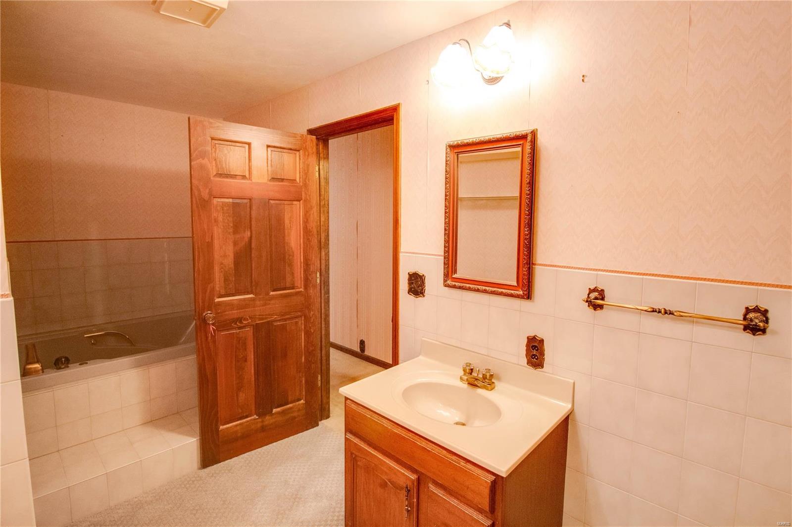 34108 Delhi Road Brighton, IL 62012 - Photo 77 of 99 Gallery Image 77