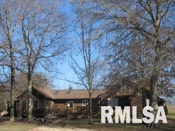183 Joshua Road Carbondale, IL 62901 - Photo 2 of 8