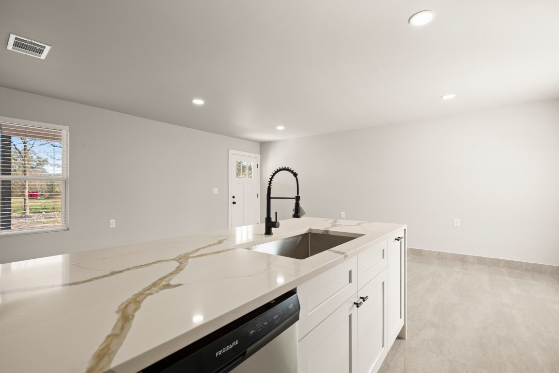 183 Mimosa Road Dale, TX 78616 - Photo 15 of 32 a close view of sink and tap