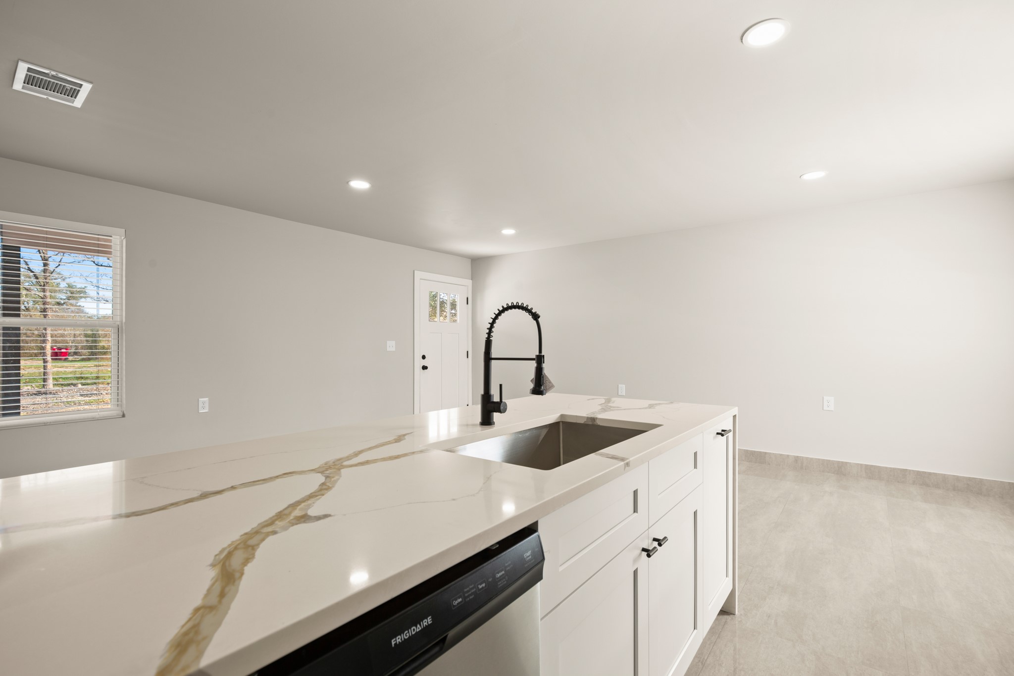 183 Mimosa Road Dale, TX 78616 - Photo 15 of 32 a close view of sink and tap