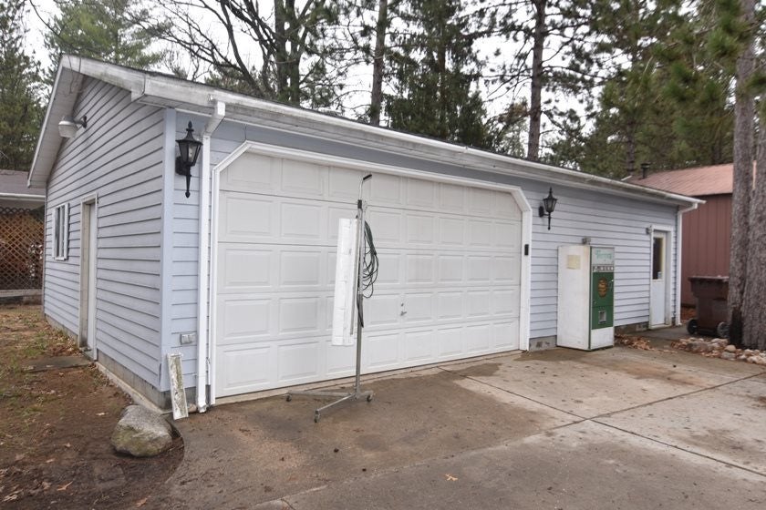 9791 West Carter Road St. Helen, MI 48656 - Photo 27 of 37 Gallery Image 27