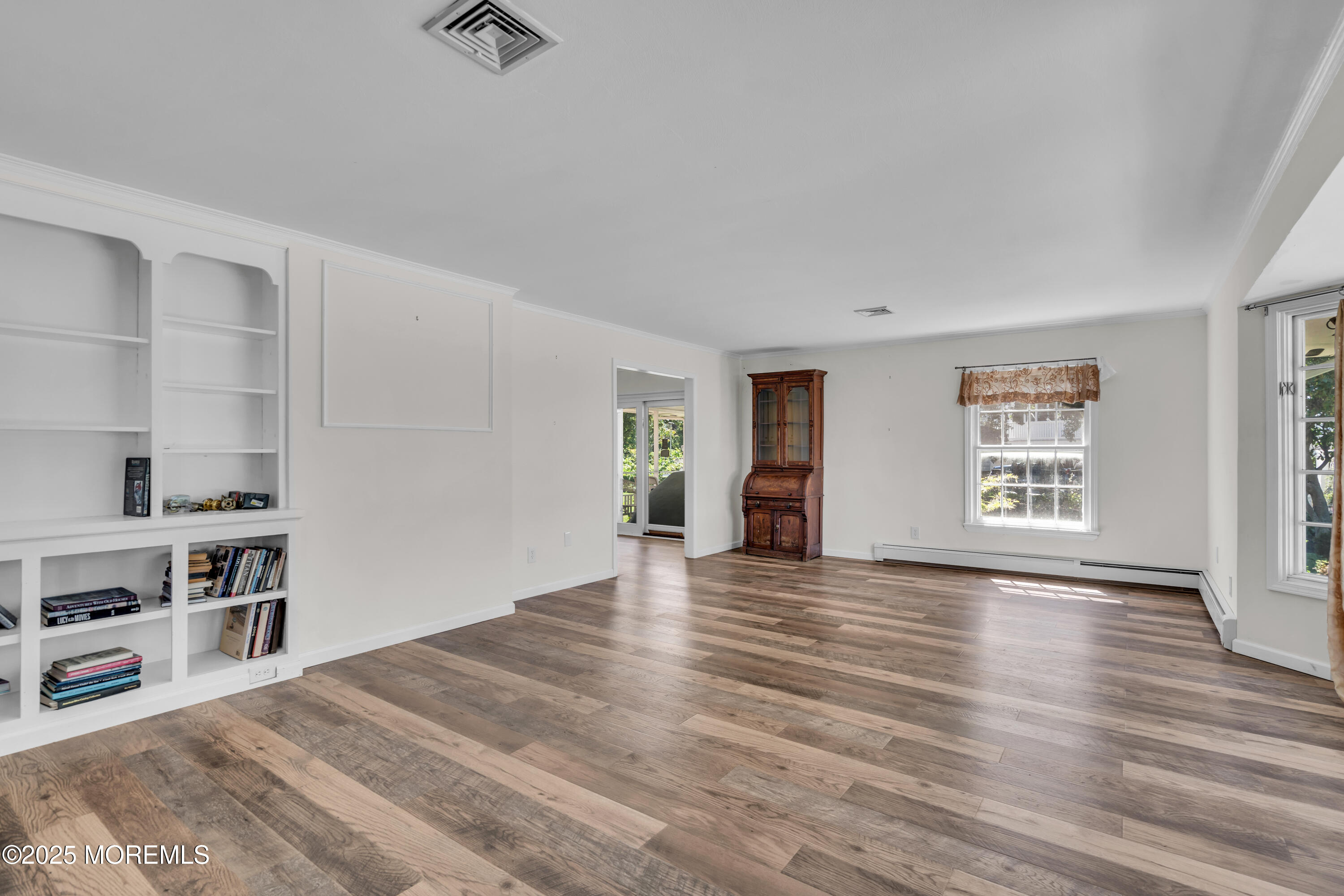 33 Brooks Road Toms River, NJ 08753 - Photo 5 of 57 5 (1)