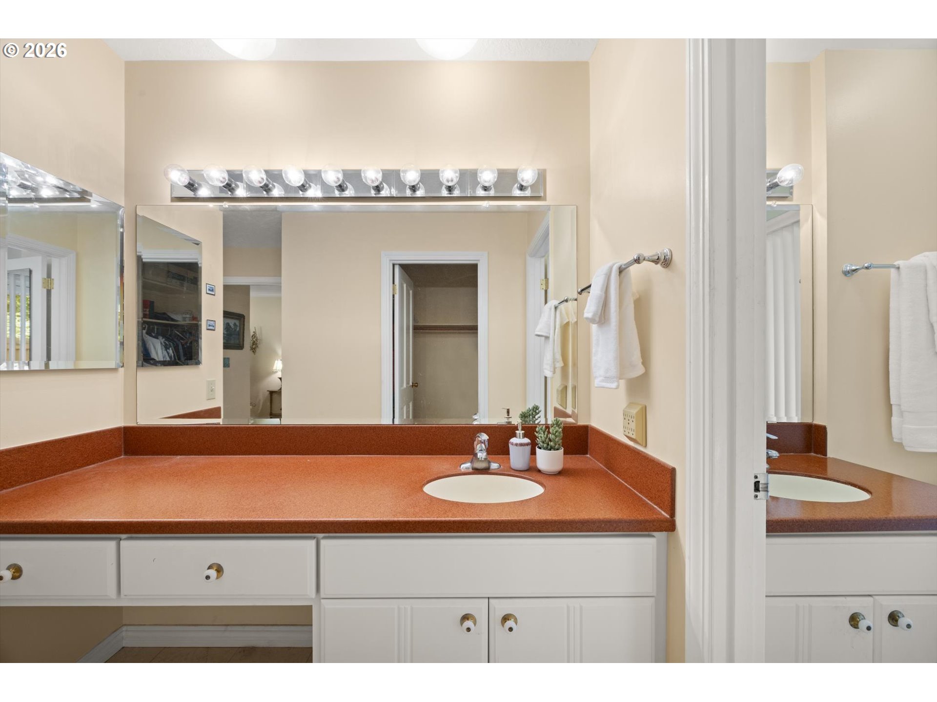 11150 Southwest Foothill Drive Portland, OR 97225 - Photo 22 of 31