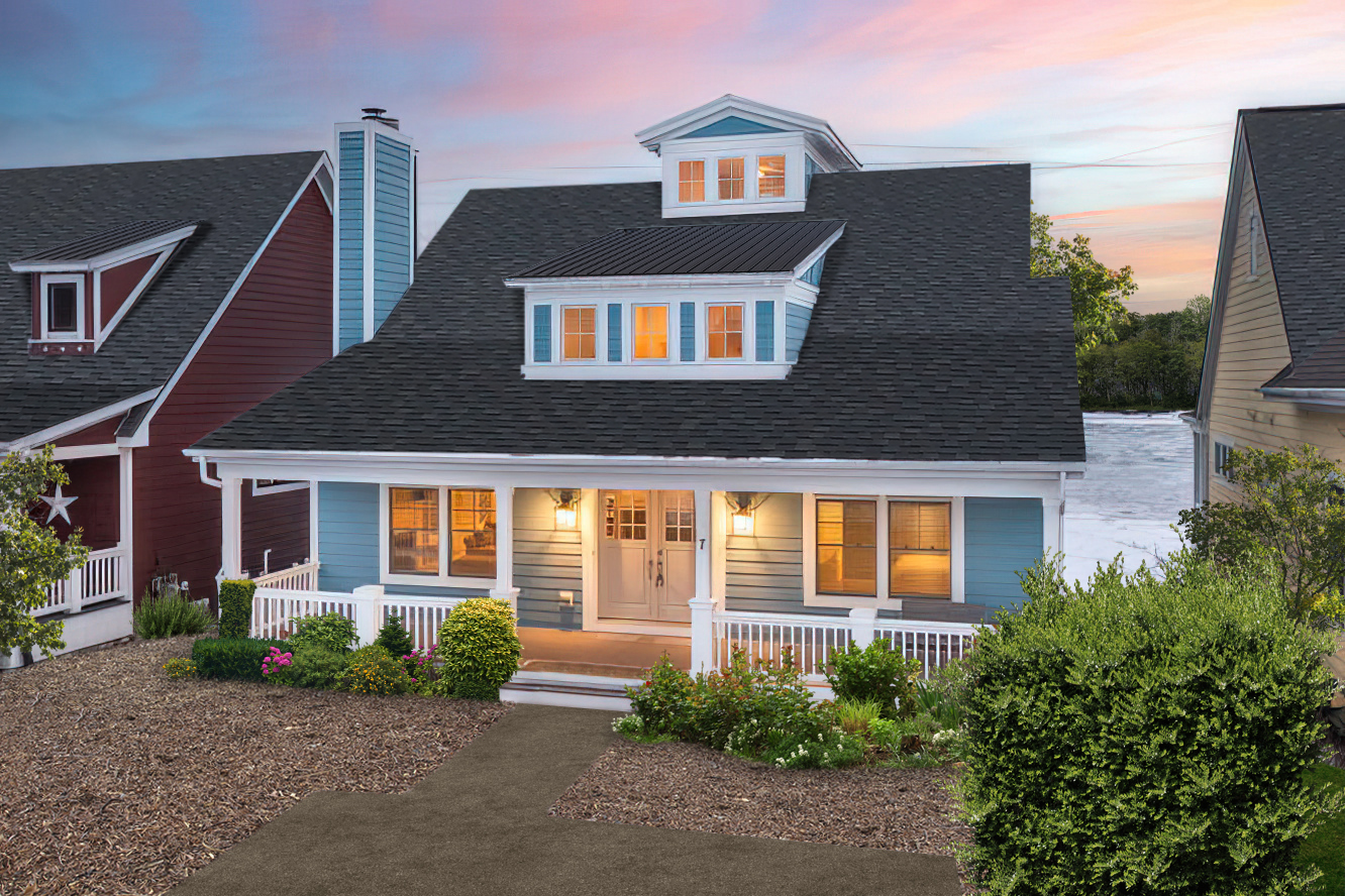 7 Windward Way Ottawa, IL 61350 - Photo 1 of 47 a front view of a house with garden