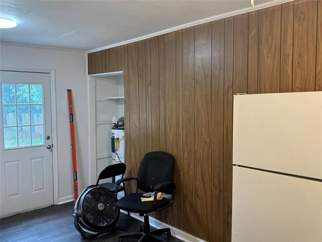 a view of hallway with washer and dryer
