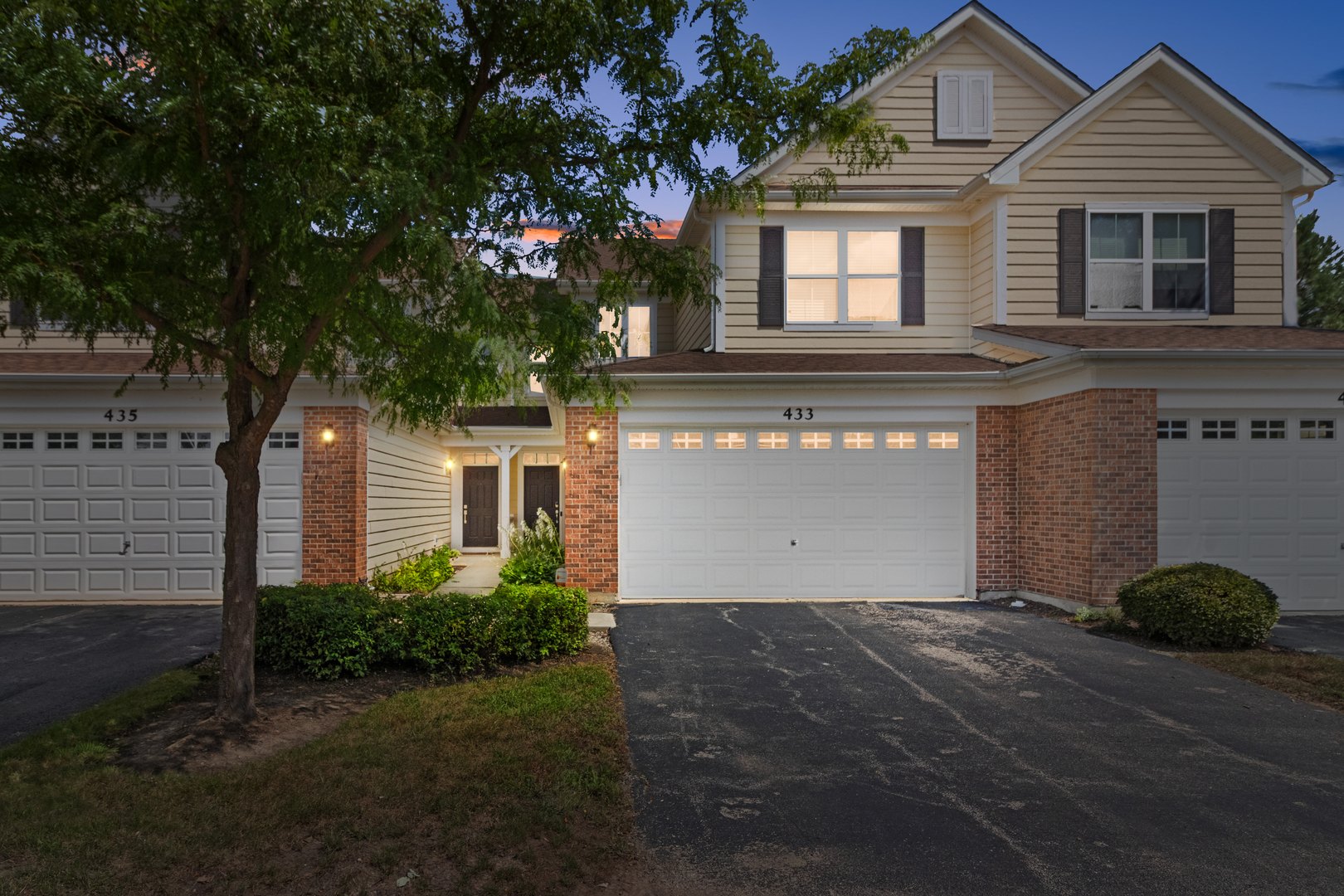 433 Acushnet Street Elgin, IL 60124 - Photo 26 of 26 Gallery Image 26