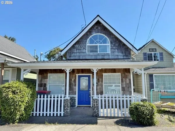 $359,000 | 719 12th Avenue, Seaside, OR 97138