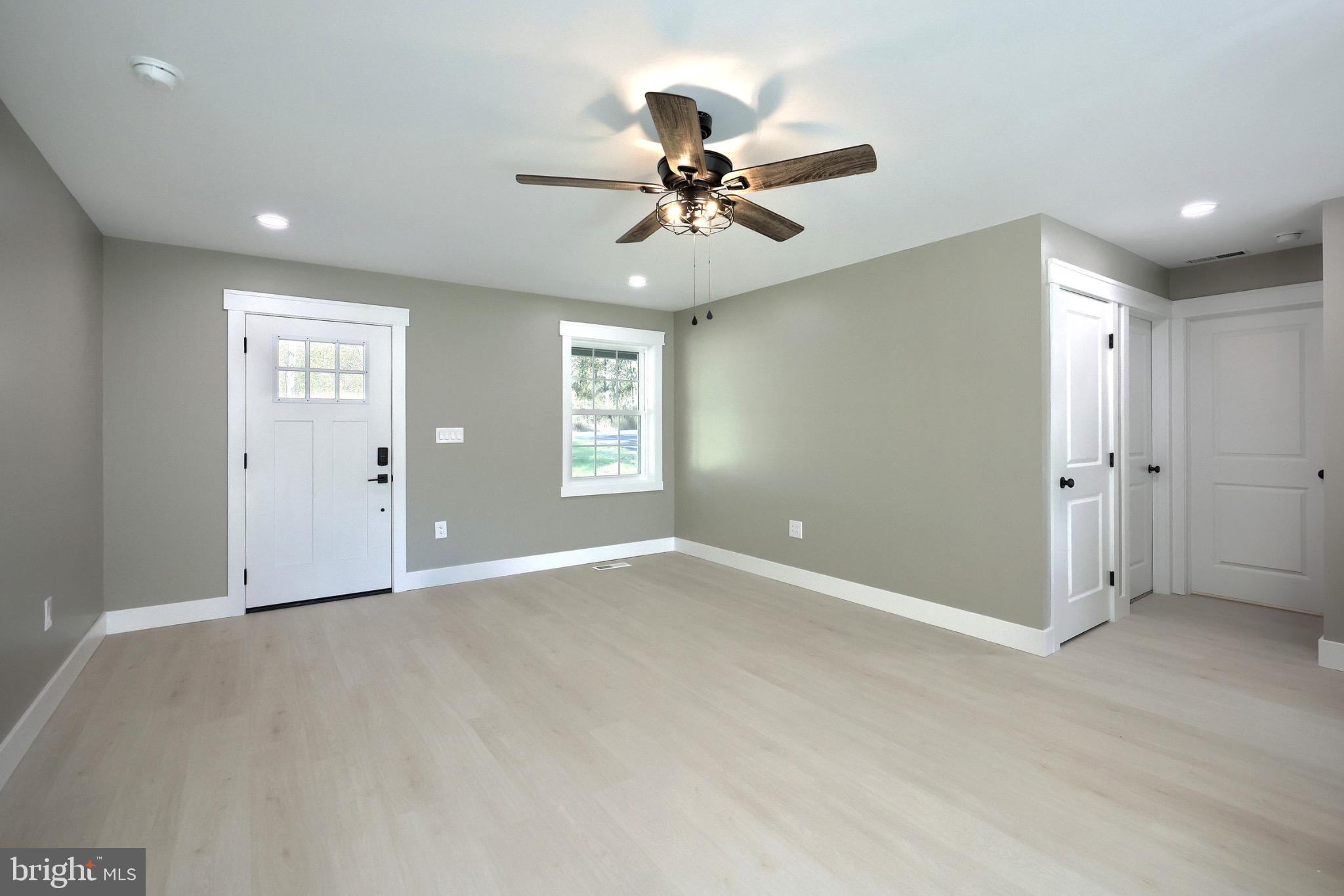 10 Echo Trail Fairfield, PA 17320 - Photo 21 of 43 a view of an empty room with a window