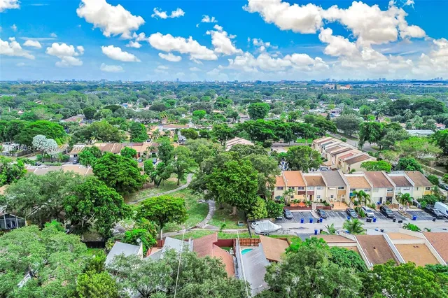 $535,000 | 6884 Northwest 30th Avenue, Fort Lauderdale, FL 33309