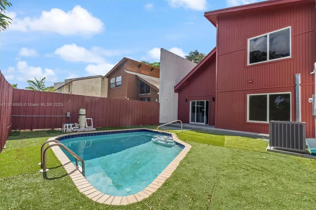 $544,000 | 6884 Northwest 30th Avenue, Fort Lauderdale, FL 33309