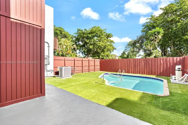 $544,000 | 6884 Northwest 30th Avenue, Fort Lauderdale, FL 33309