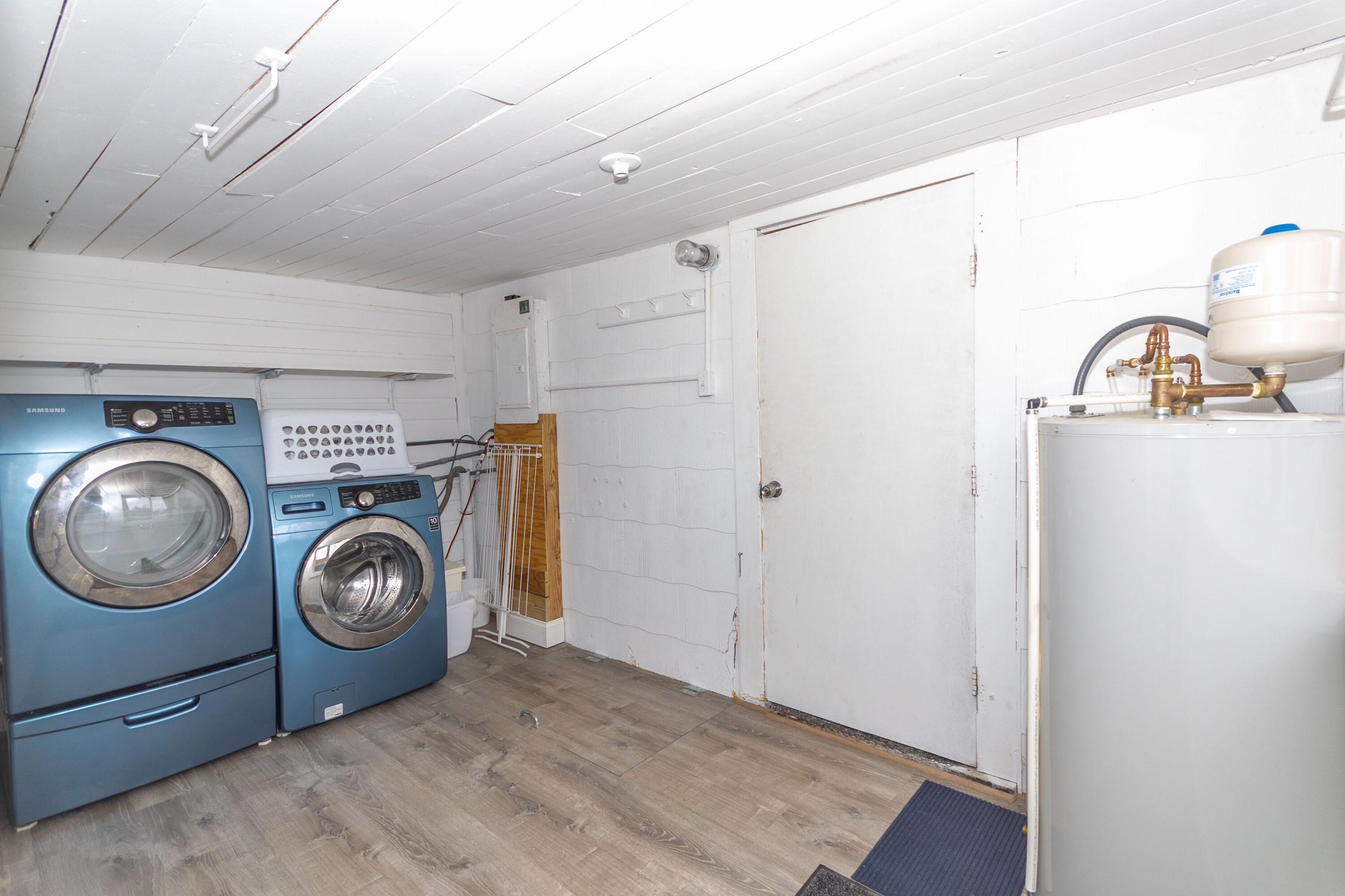 1315 Giles Road Blacksburg, VA 24060 - Photo 23 of 26 Giles - 22