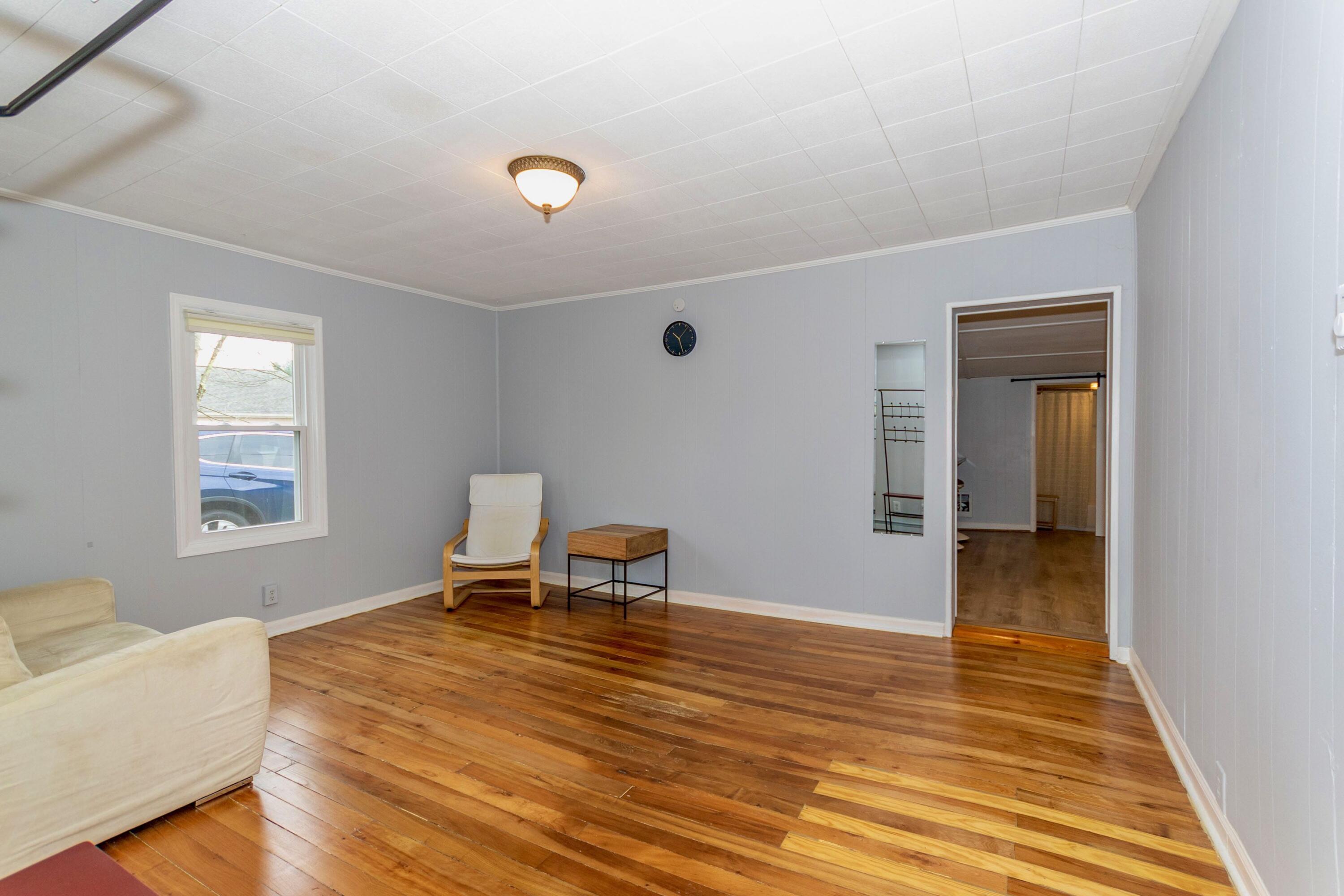 1315 Giles Road Blacksburg, VA 24060 - Photo 7 of 26 Giles - 6