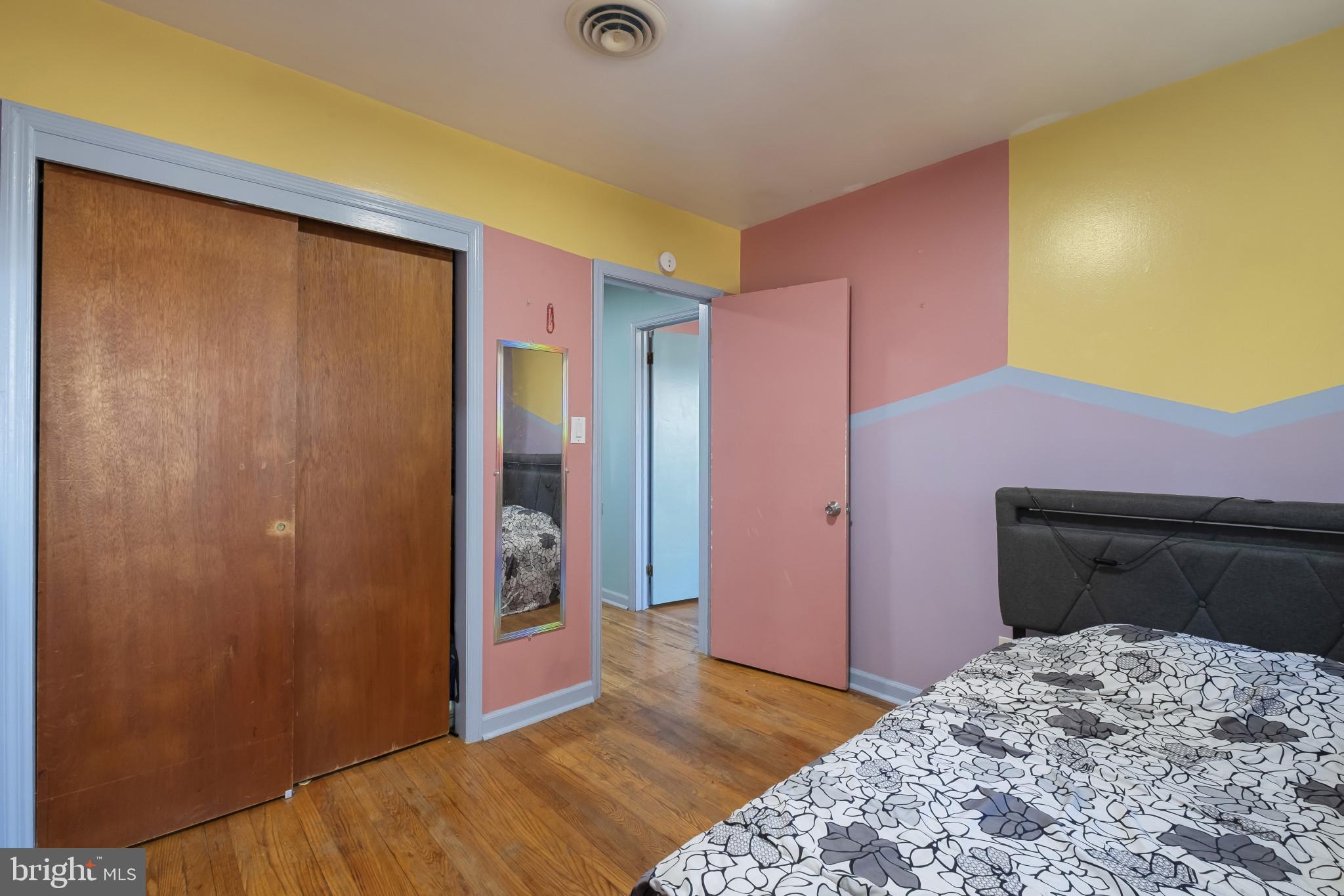 804 Sunset Terrace Dover, DE 19904 - Photo 25 of 33 a bedroom with a bed and a dresser