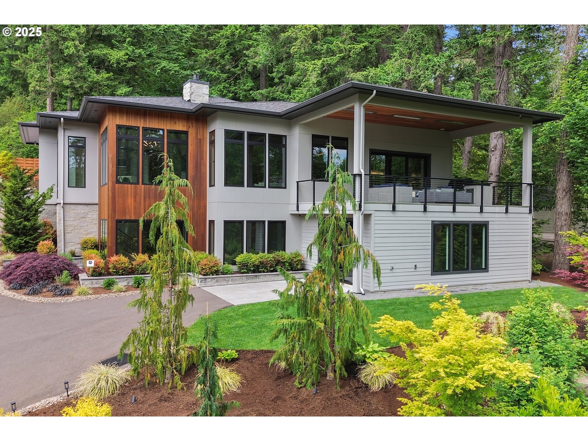 13581 Goodall Road Lake Oswego, OR 97034 - Photo 5 of 48 Gallery Image 5