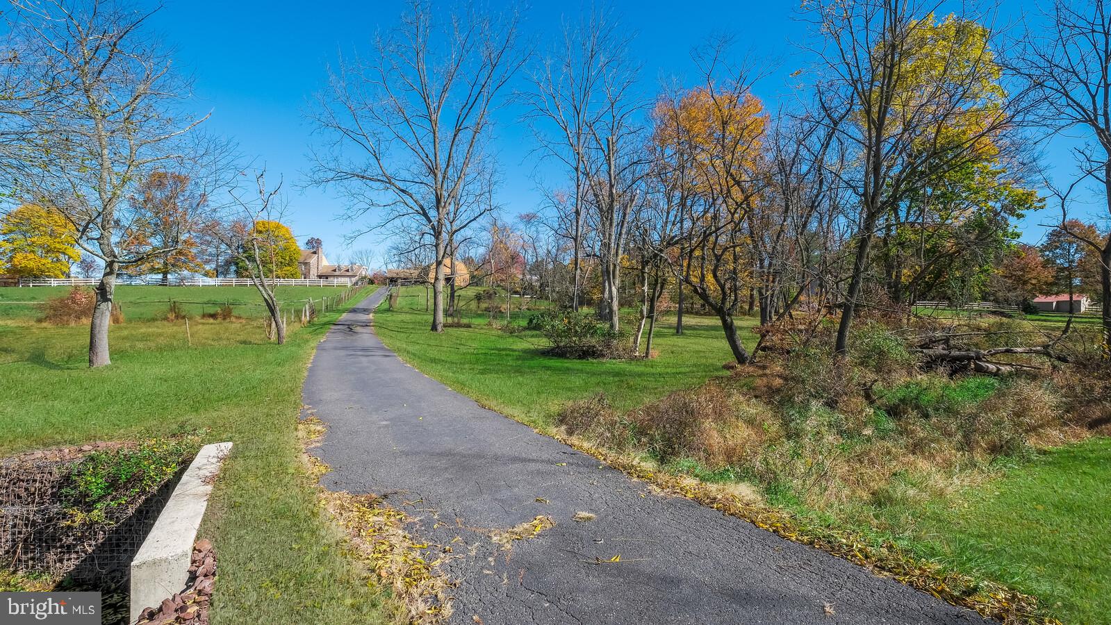 1221 Telegraph Road Perkasie, PA 18944 - Photo 4 of 62