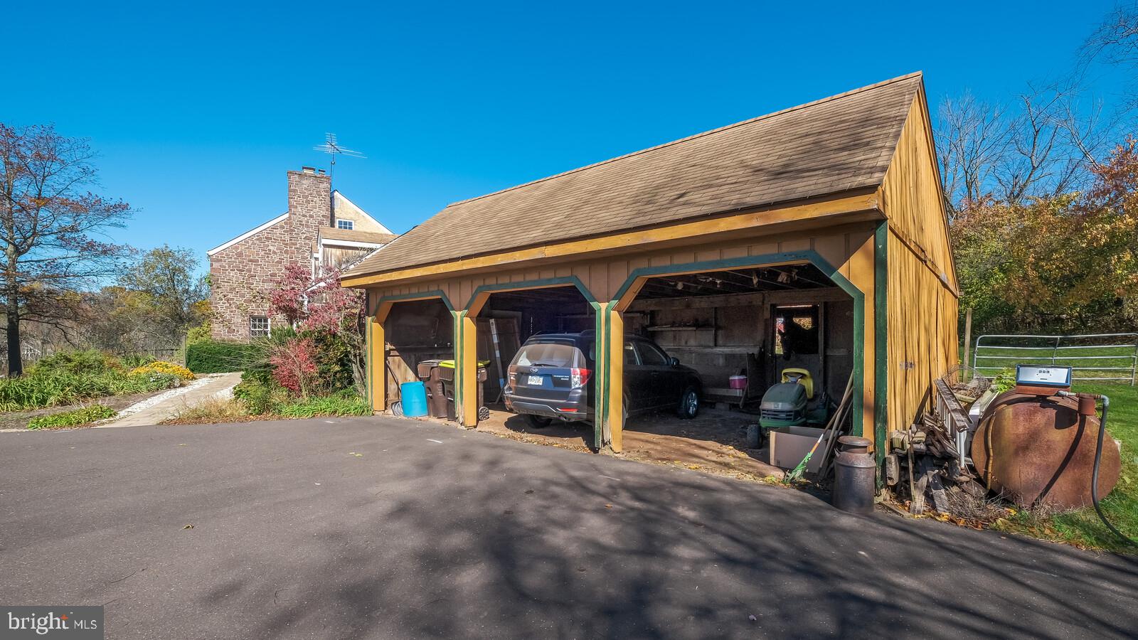 1221 Telegraph Road Perkasie, PA 18944 - Photo 6 of 62 3 Car Garage