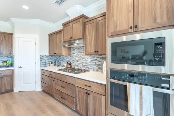 $744,800 | 2635 Lawn Lane, Redding, CA 96002