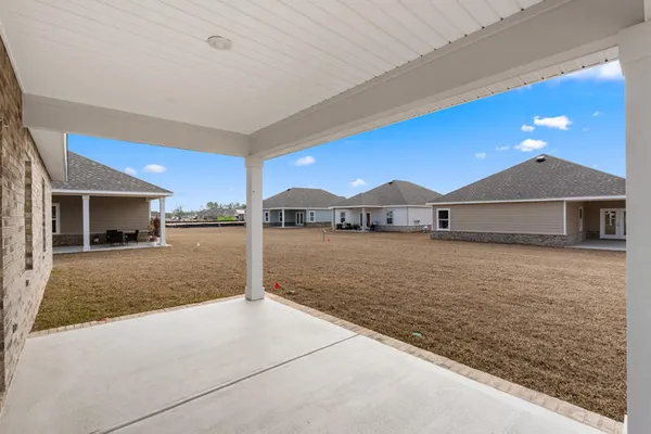 $377,990 | 36 Natureview Way, Ponce de Leon, FL 32455