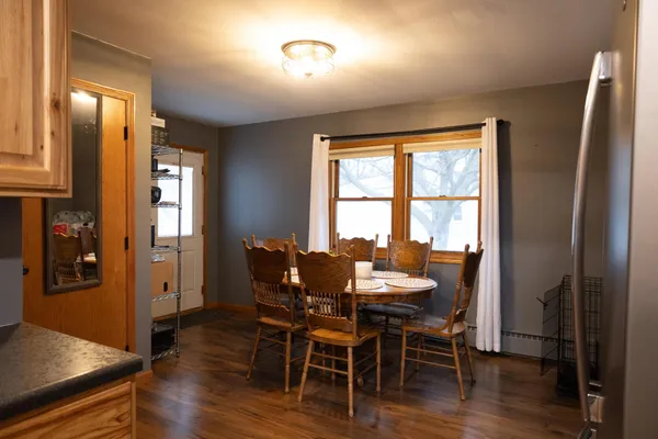 $192,500 | 113 6th Street West, Adrian, MN 56110