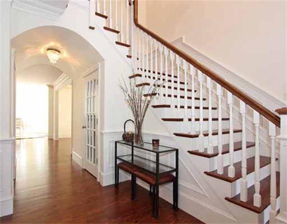 44 Fox Hill Road Wellesley, MA 02481 - Photo 3 of 30