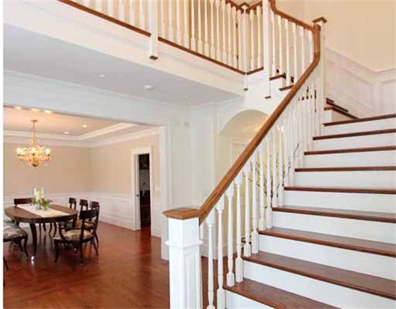 44 Fox Hill Road Wellesley, MA 02481 - Photo 4 of 30