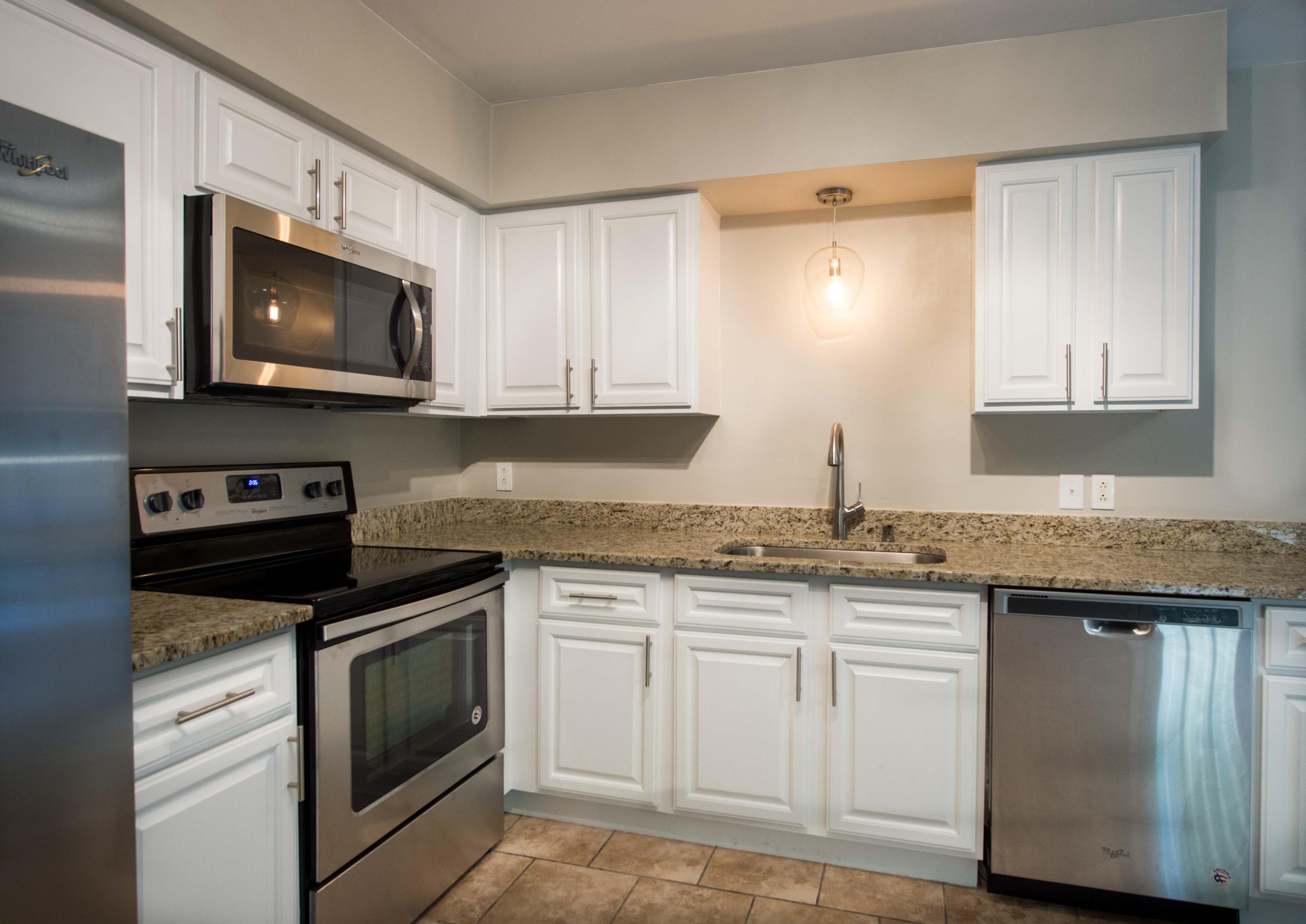 5607 Winniespan Road Chattanooga, TN 37416 - Photo 7 of 20 Kitchen