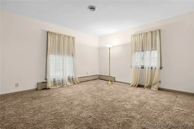 $299,890 | 239 Hopkins Lane, Jeffersonville, IN 47130