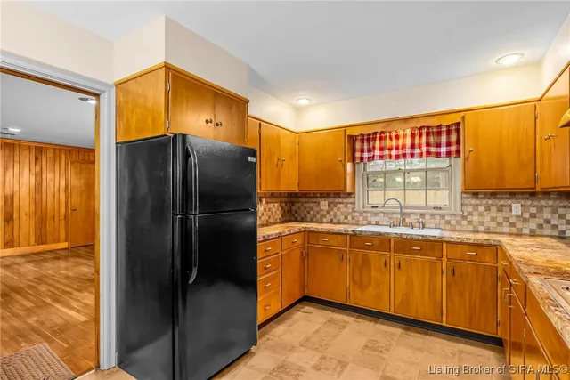 $299,890 | 239 Hopkins Lane, Jeffersonville, IN 47130