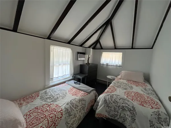 $8,500 | 192 Cottage Walk, Ocean Beach, NY 11770