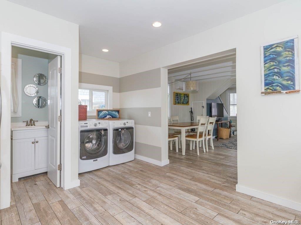 192 Cottage Walk Ocean Beach, NY 11770 - Photo 3 of 15