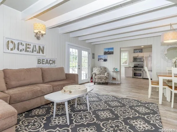$8,500 | 192 Cottage Walk, Ocean Beach, NY 11770