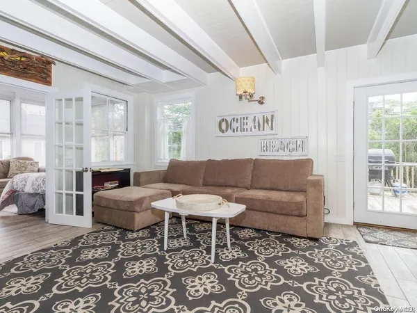 $8,500 | 192 Cottage Walk, Ocean Beach, NY 11770