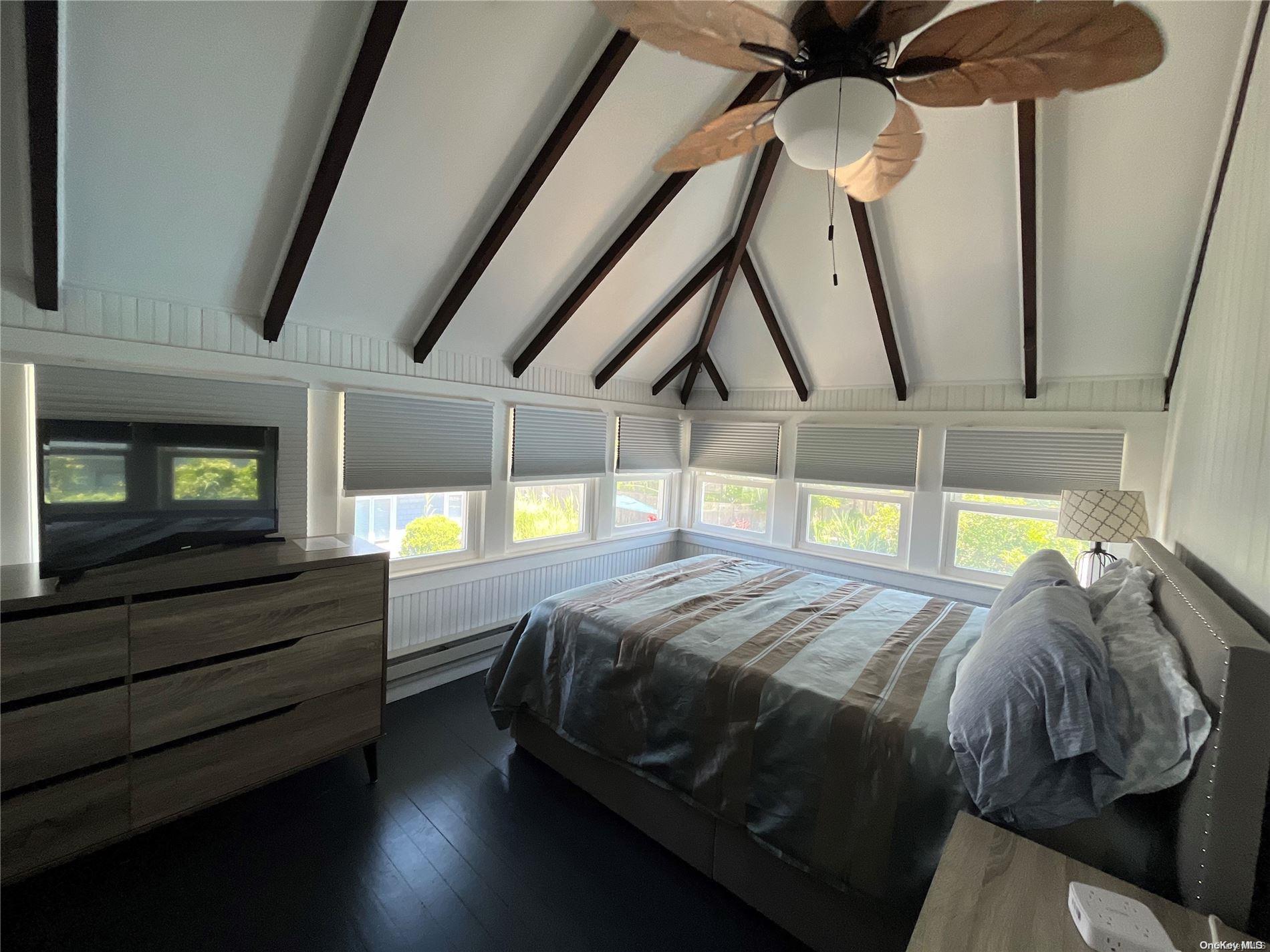 192 Cottage Walk Ocean Beach, NY 11770 - Photo 9 of 15