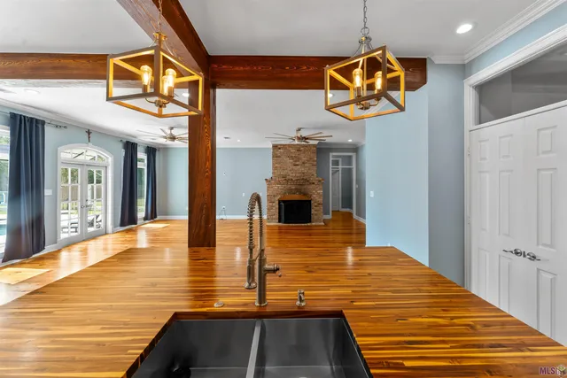 $950,000 | 2310 Marianne Street, Zachary, LA 70791