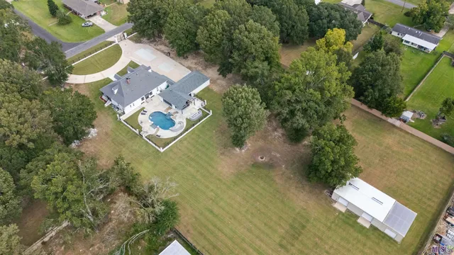 $950,000 | 2310 Marianne Street, Zachary, LA 70791