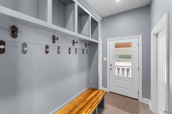 $900,000 | 2310 Marianne Street, Zachary, LA 70791