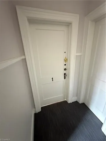 $895 | 647 Irving Street, Unit 1, Winston-Salem, NC 27103